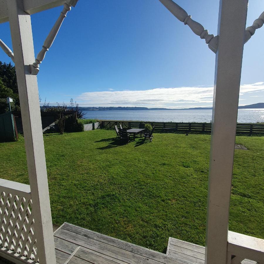Daydream House, Sunrise, Sunset Views Across Lake Rotorua Exterior photo
